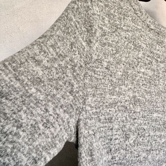 a.n.a A New Approach Heather Gray Bell Sleeve Dress Size Small Sweater Soft Line - Picture 9 of 12